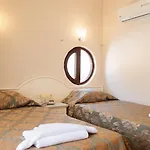 酒店 Del Mare 厄吕代尼兹