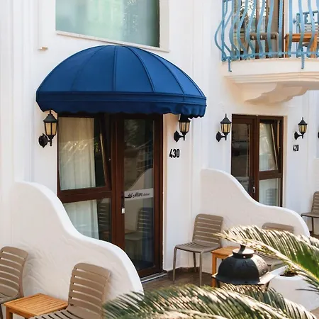 فندق Del Mare *